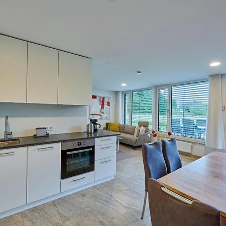 Апартаменты Sterk Apartments - Neue Ferienwohnungen Nahe Messe Friedrichshafen & Bodensee *