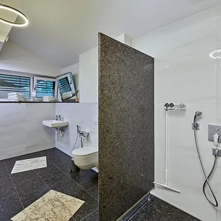 Sterk Apartments - Neue Ferienwohnungen Nahe Messe Friedrichshafen & Bodensee Апартаменты Меккенбойрен