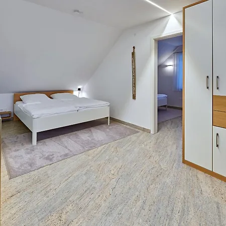 Sterk Apartments - Neue Ferienwohnungen Nahe Messe Friedrichshafen & Bodensee