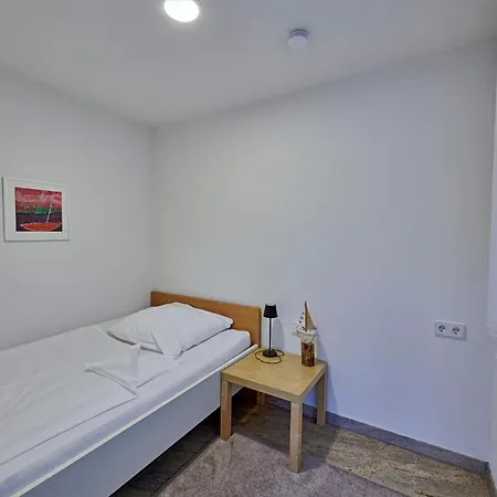 Sterk Apartments - Neue Ferienwohnungen Nahe Messe Friedrichshafen & Bodensee * Меккенбойрен