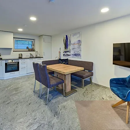 Sterk Apartments - Neue Ferienwohnungen Nahe Messe Friedrichshafen & Bodensee Апартаменты *