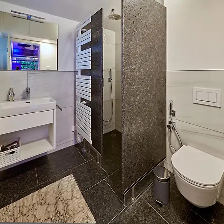 Sterk Apartments - Neue Ferienwohnungen Nahe Messe Friedrichshafen & Bodensee Апартаменты *